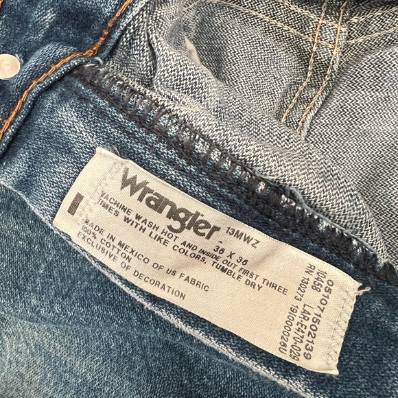 Vintage distressed 1980s Wranglers 36 x 36 - Picture 5 of 5